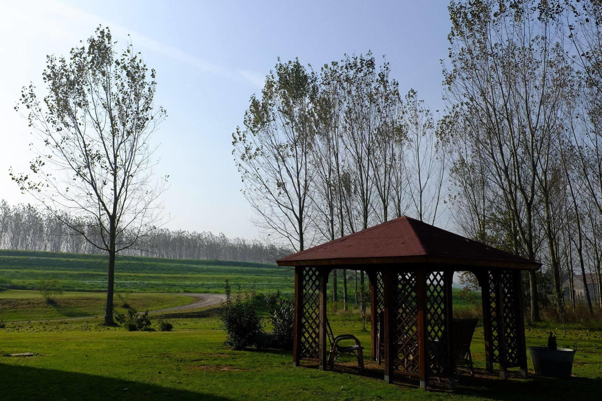 Corte Stellata Holiday Apartments ภายนอก รูปภาพ